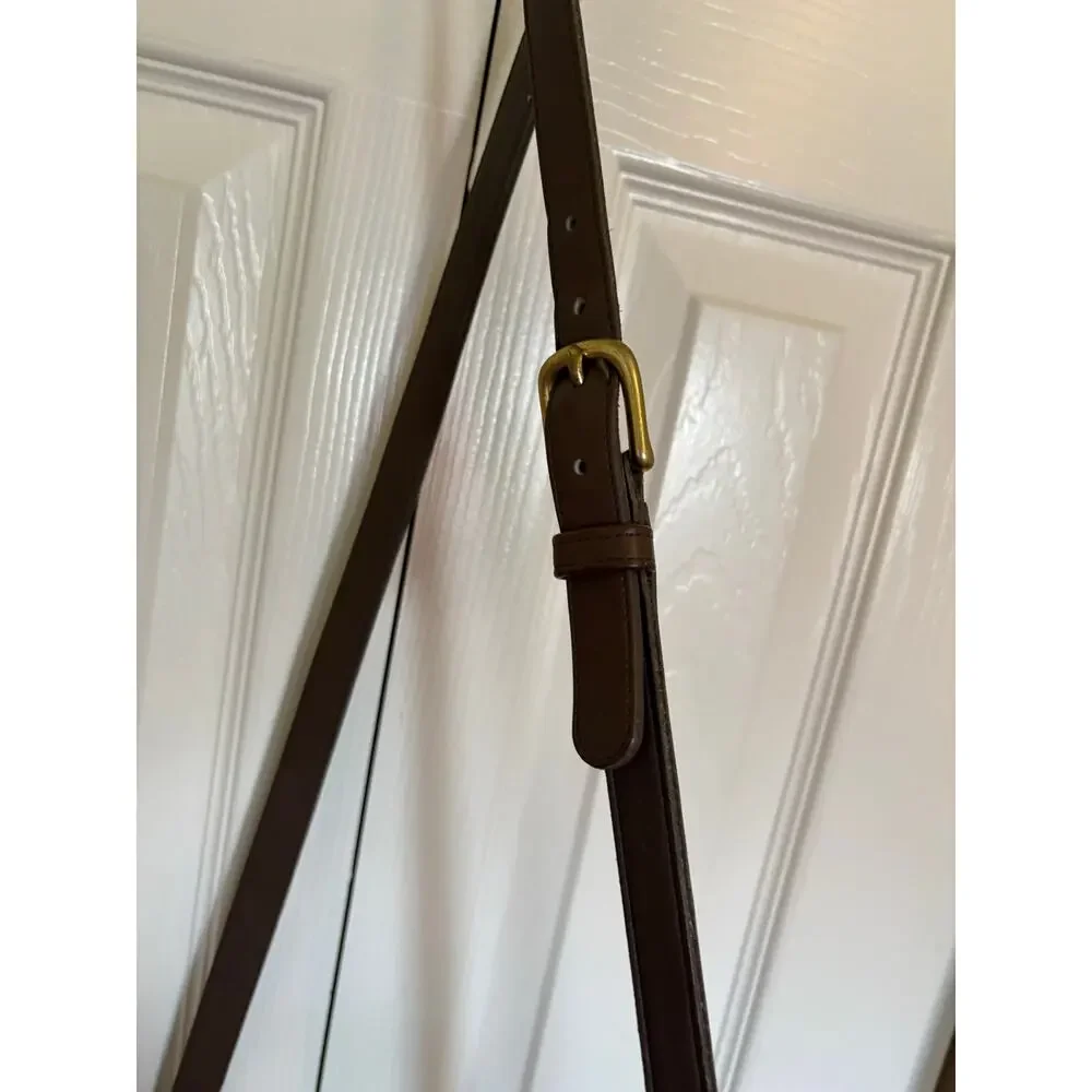 Coach Taylor crossbody zip in  brown  H5C-9944 c. 1995